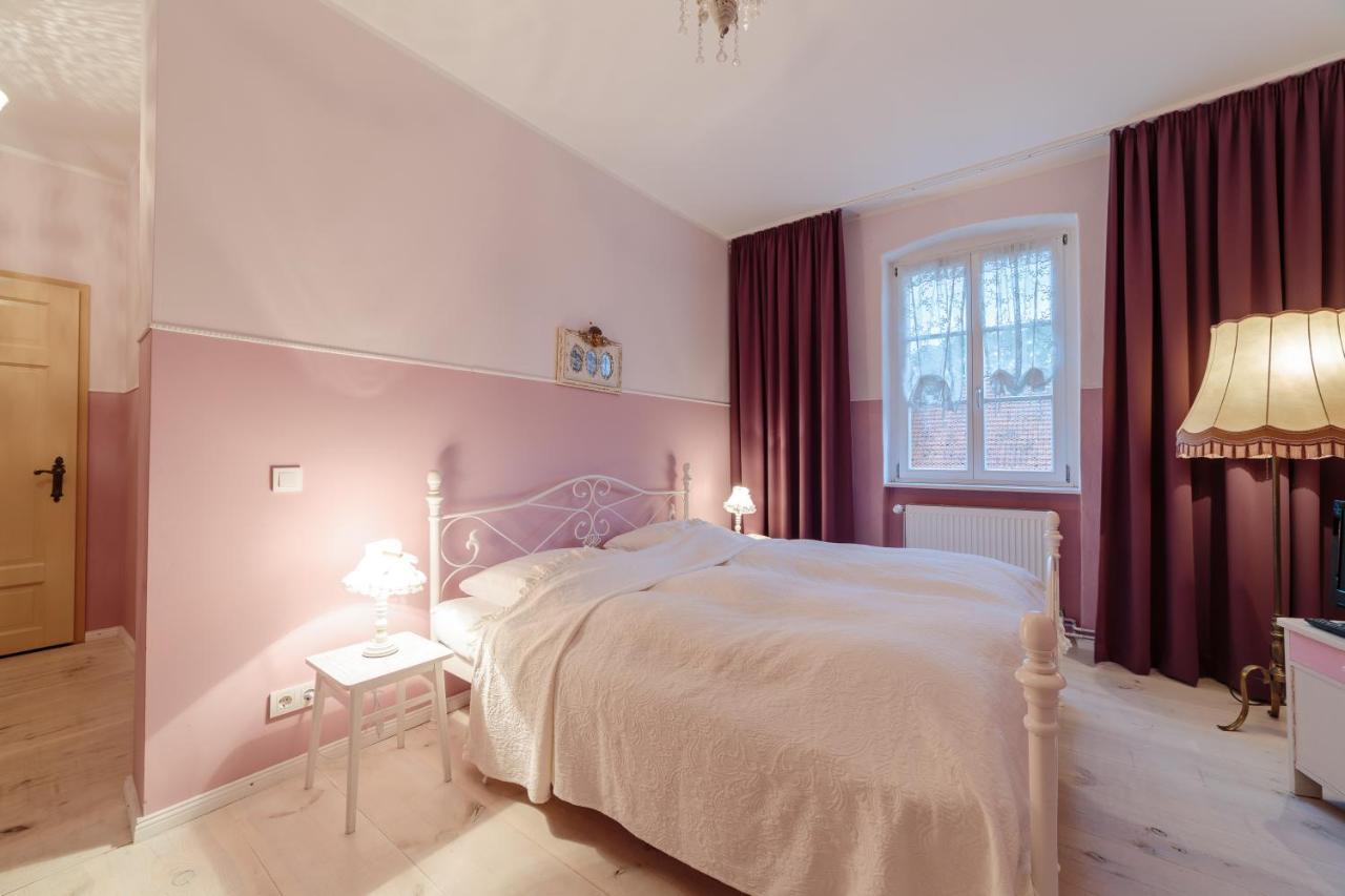 Alte Lebkuchenfabrik Bed & Breakfast Kremmen Bagian luar foto