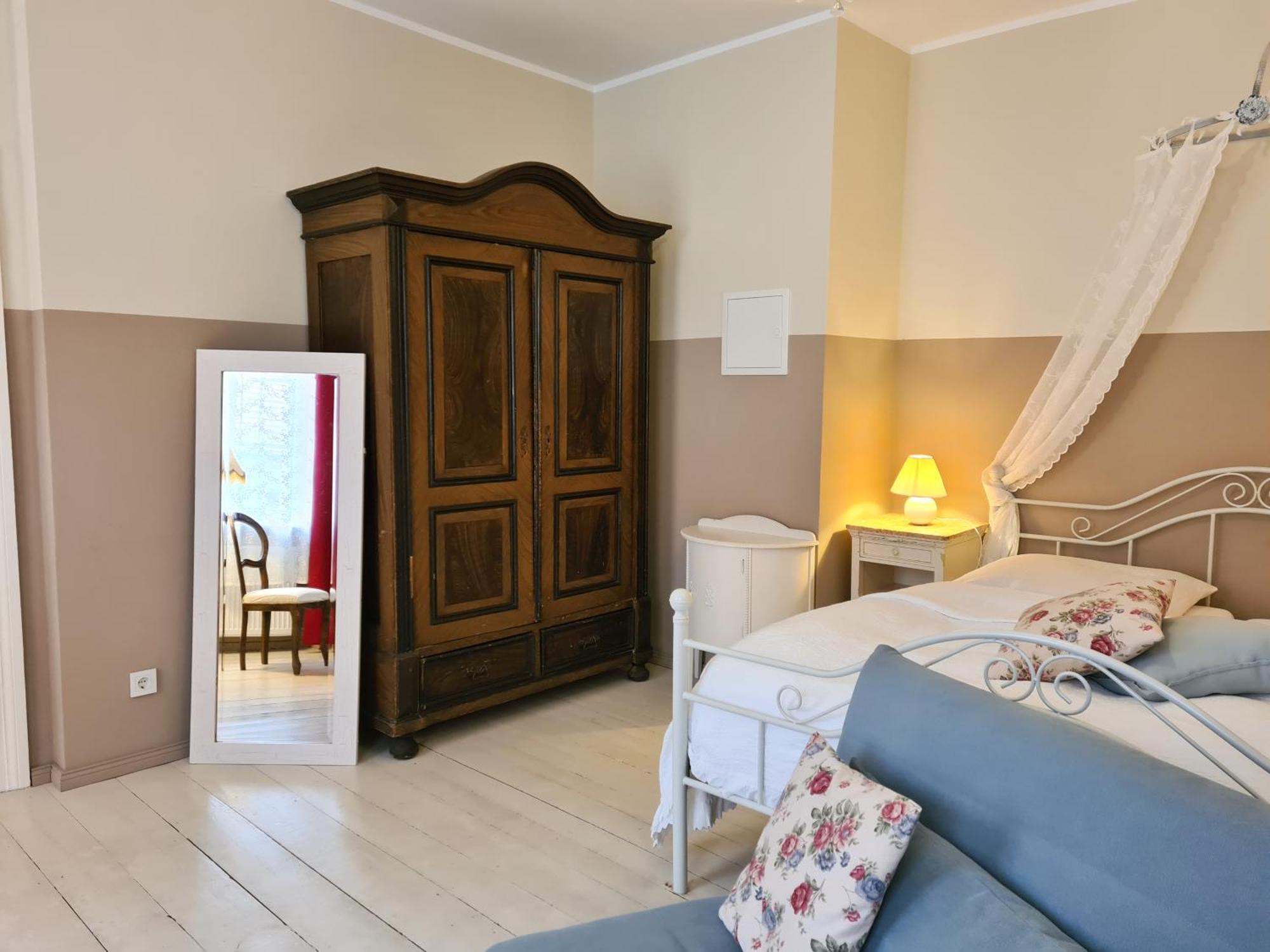 Alte Lebkuchenfabrik Bed & Breakfast Kremmen Ruang foto